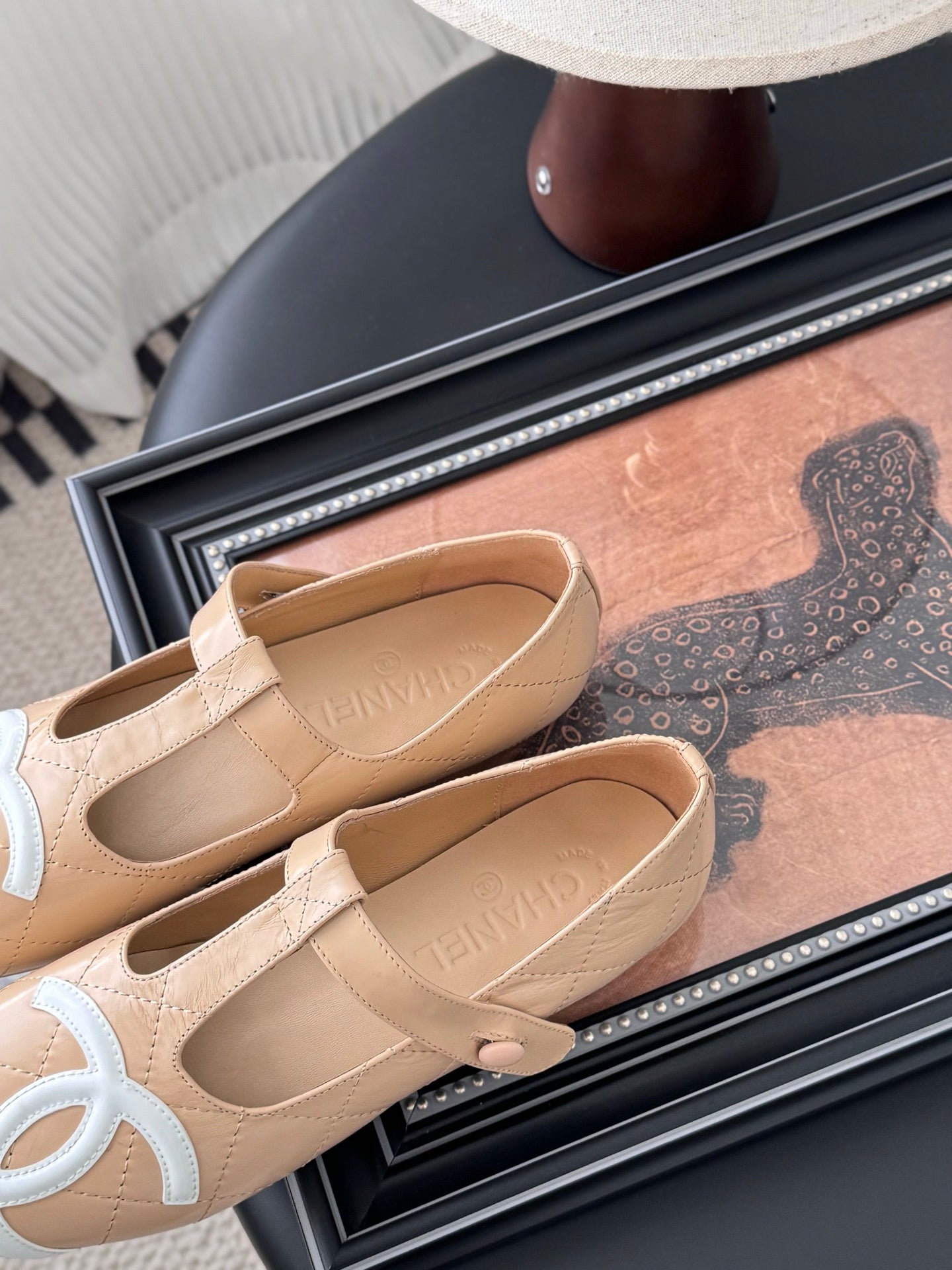 25 Vintage vintage series flat shoes