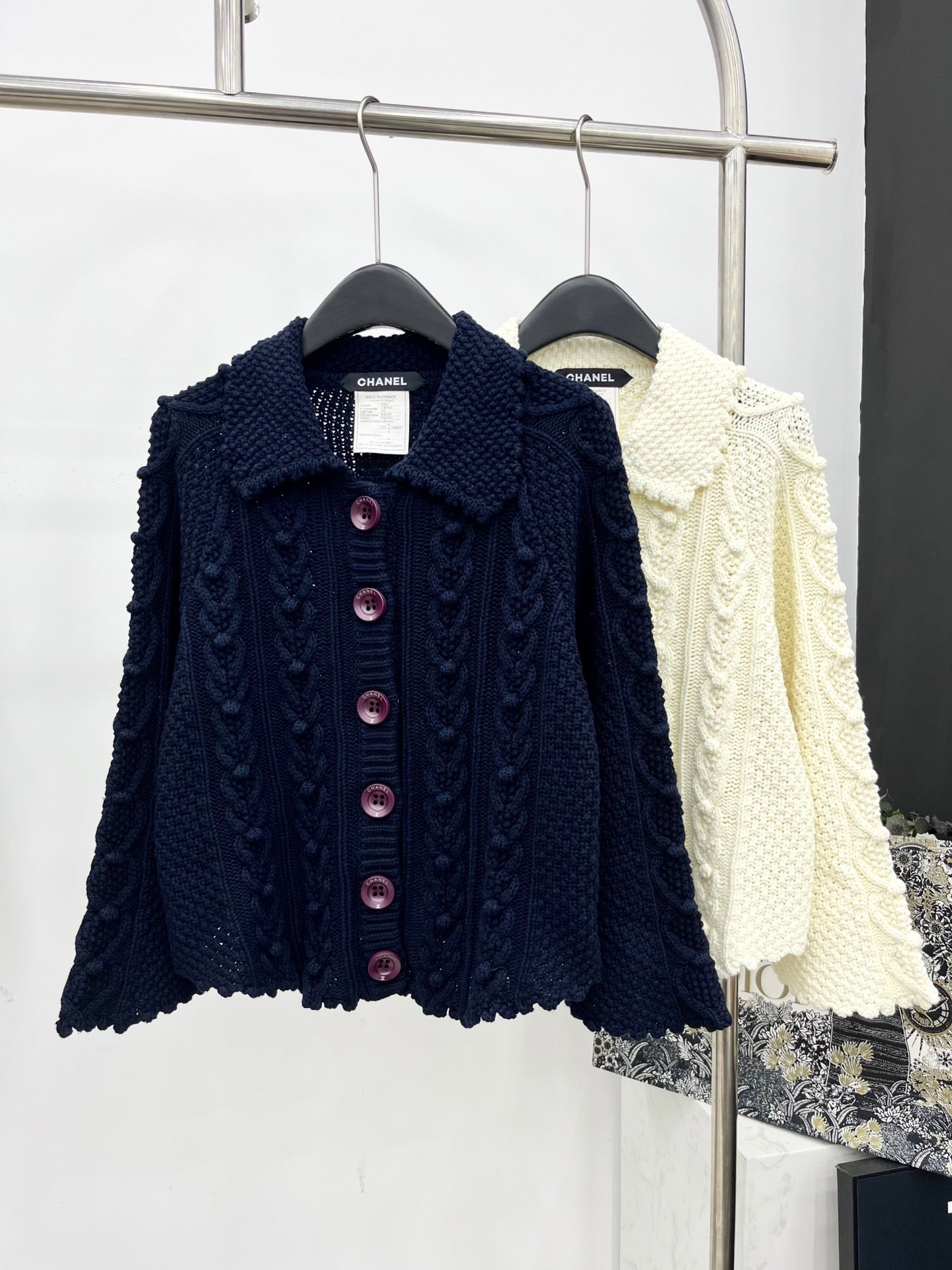 25 Heavy industry crochet lapel cashmere cardigan