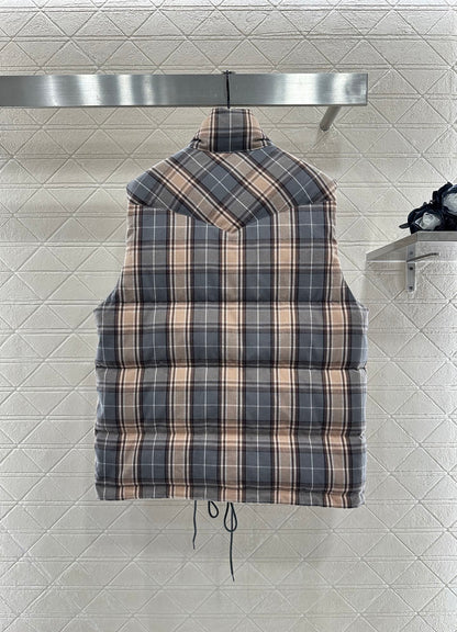25 Standing collar plaid down vest