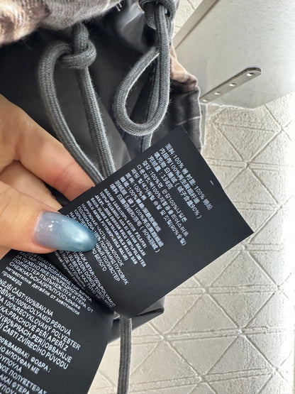 25 Standing collar plaid down vest