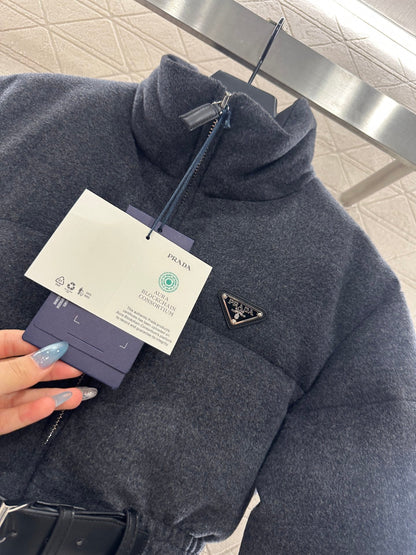 25 Stand up collar, waist belt, down wool jacket