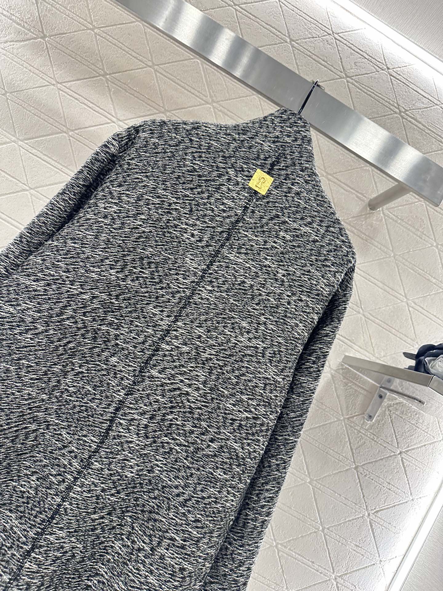 25 Collar cocoon shaped long coat