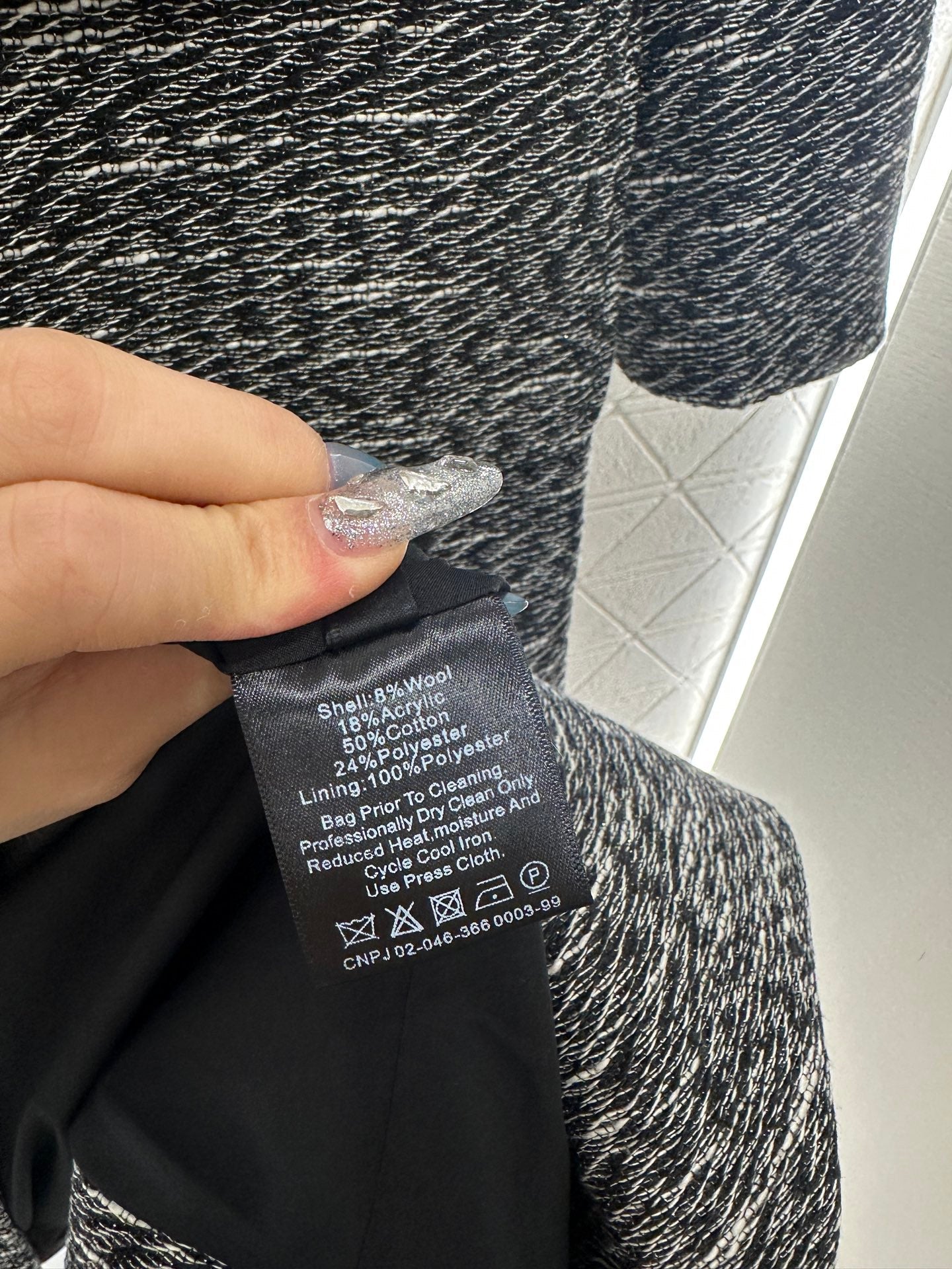 25 Collar cocoon shaped long coat