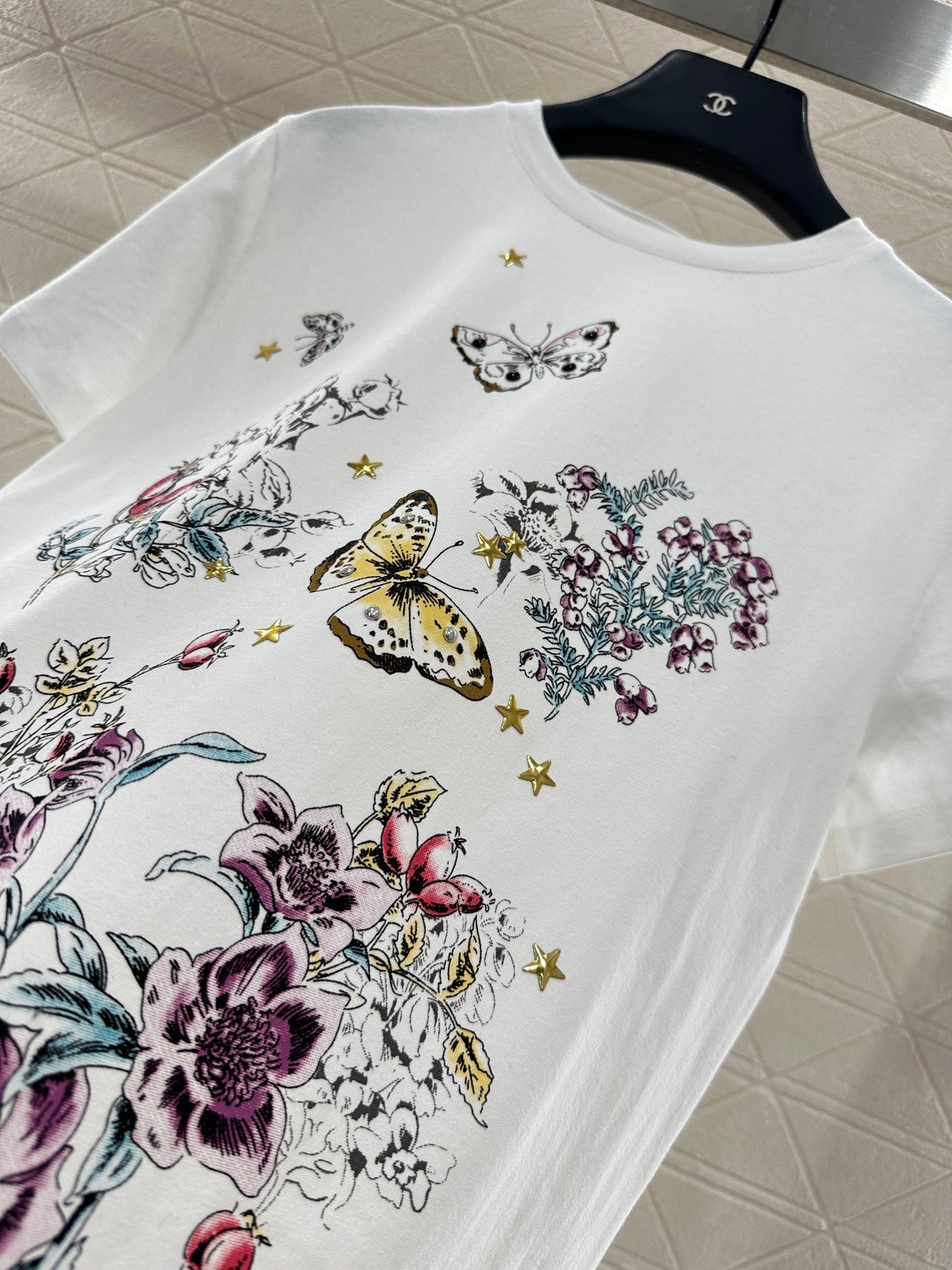 25 Round neck printed all cotton 𝑇𝑒𝑒