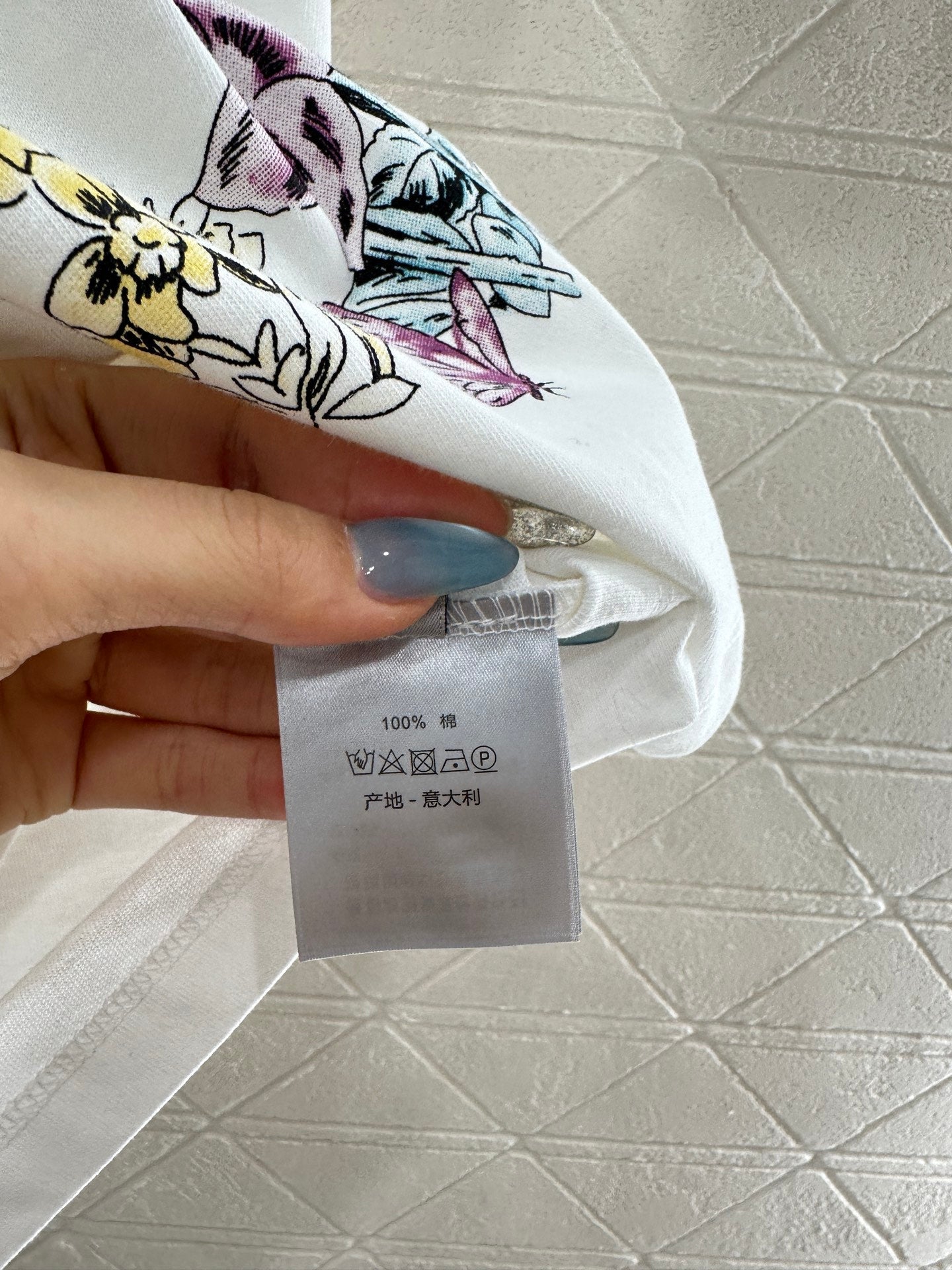 25 Round neck printed all cotton 𝑇𝑒𝑒