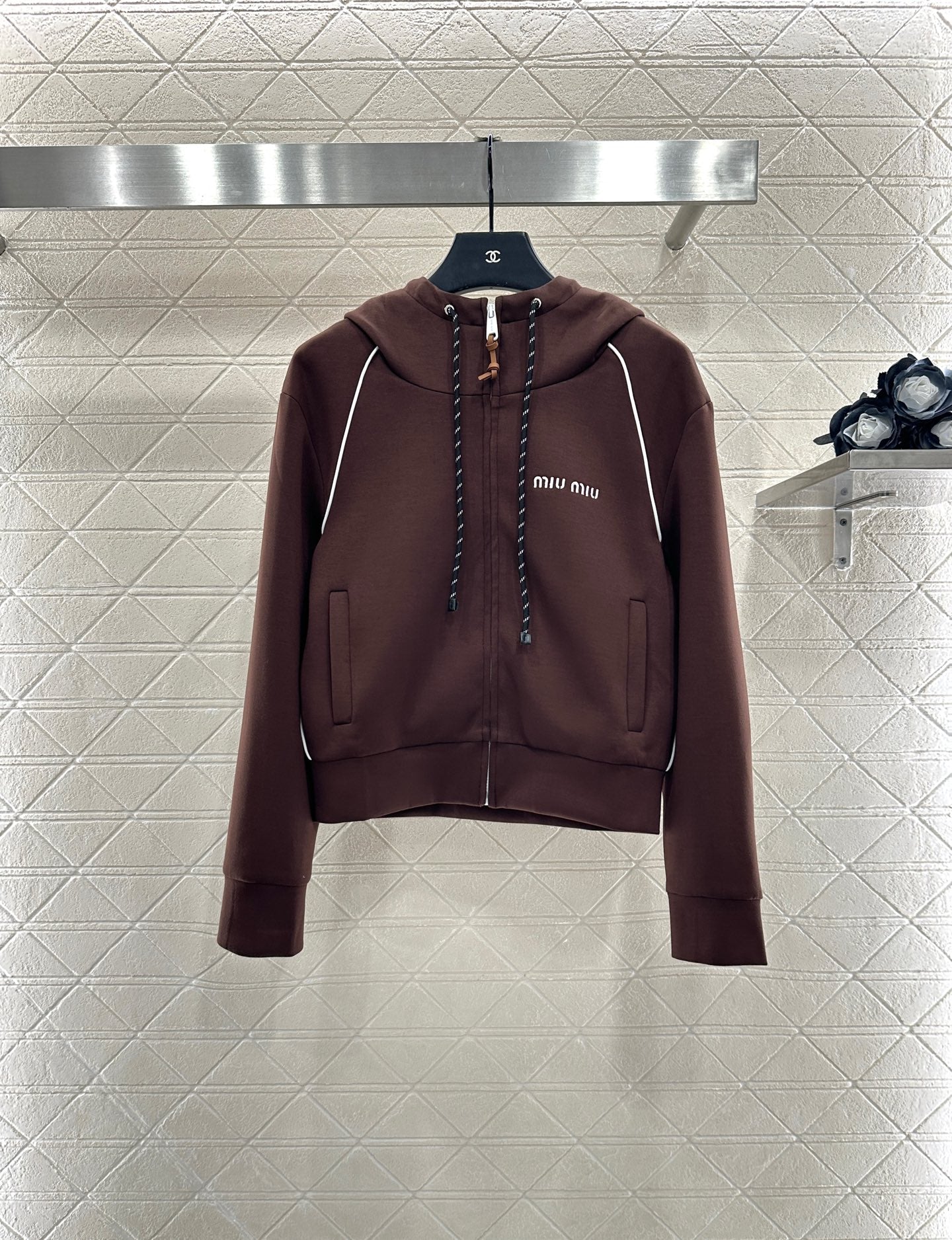 25 Hooded jacket and short skirt set