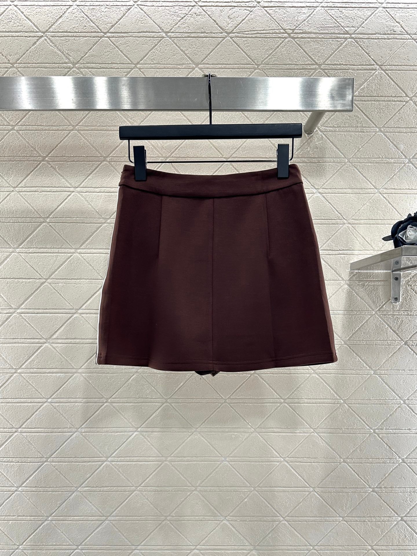 25 Hooded jacket and short skirt set