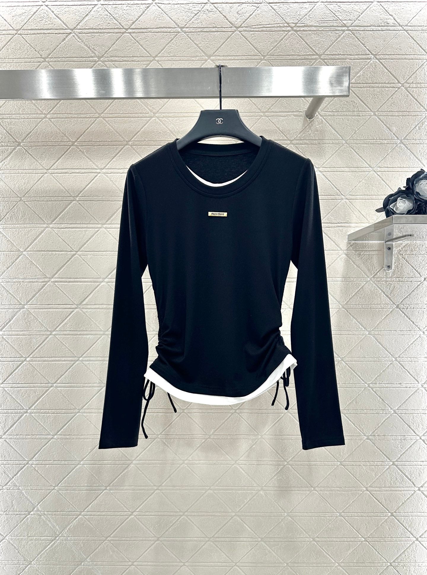 25 Fake two round neck long sleeved+half skirt set