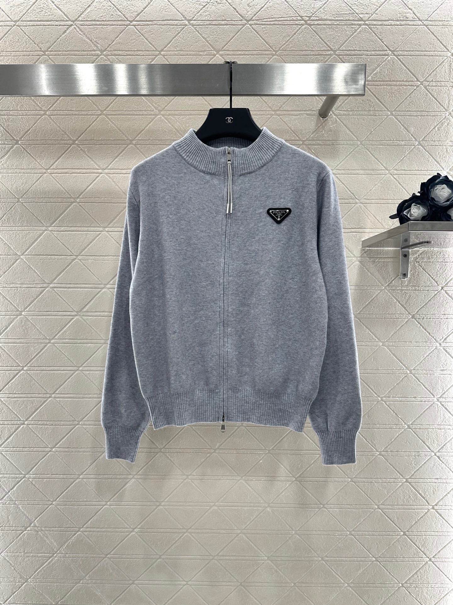 25 Zipper knitted wool jacket