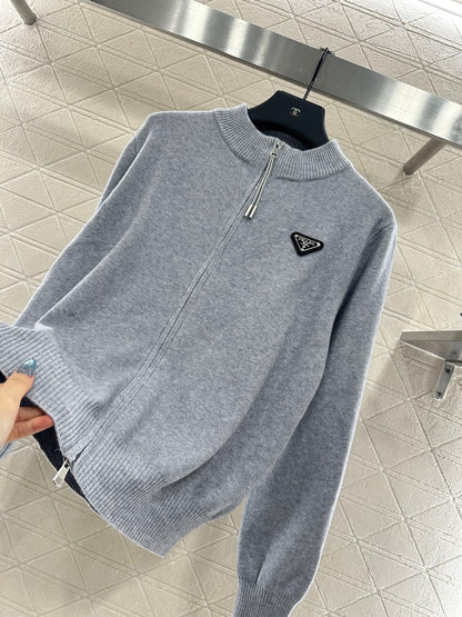 25 Zipper knitted wool jacket