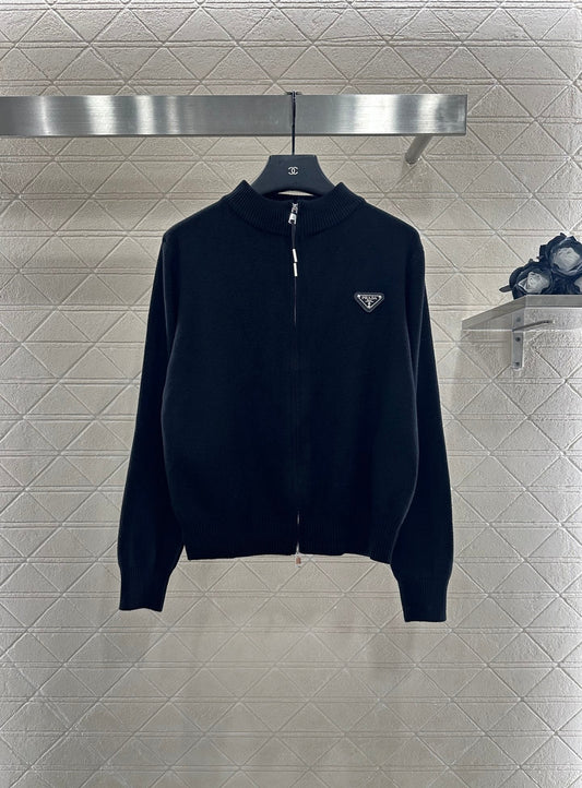 25 Zipper knitted wool jacket