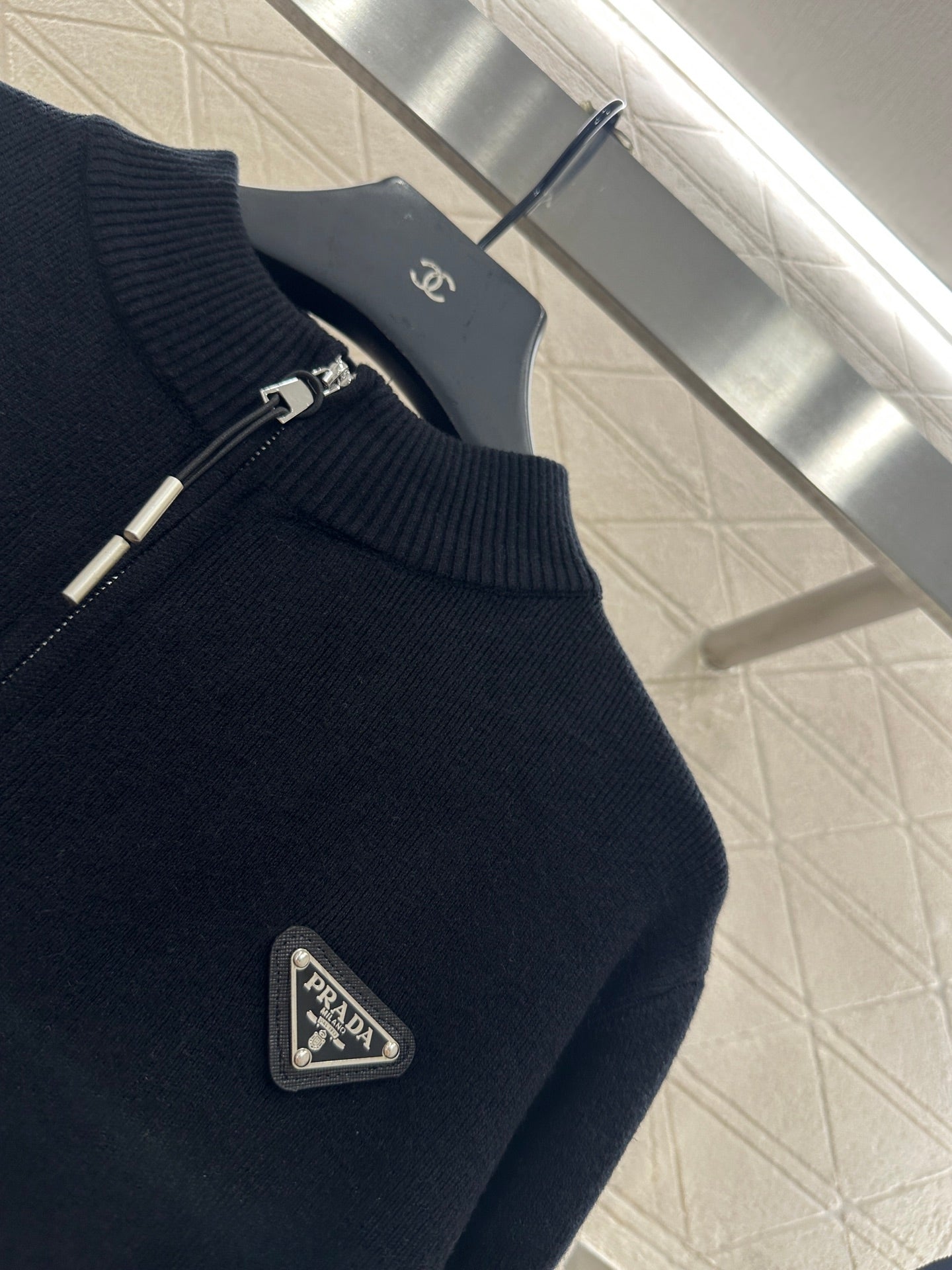 25 Zipper knitted wool jacket