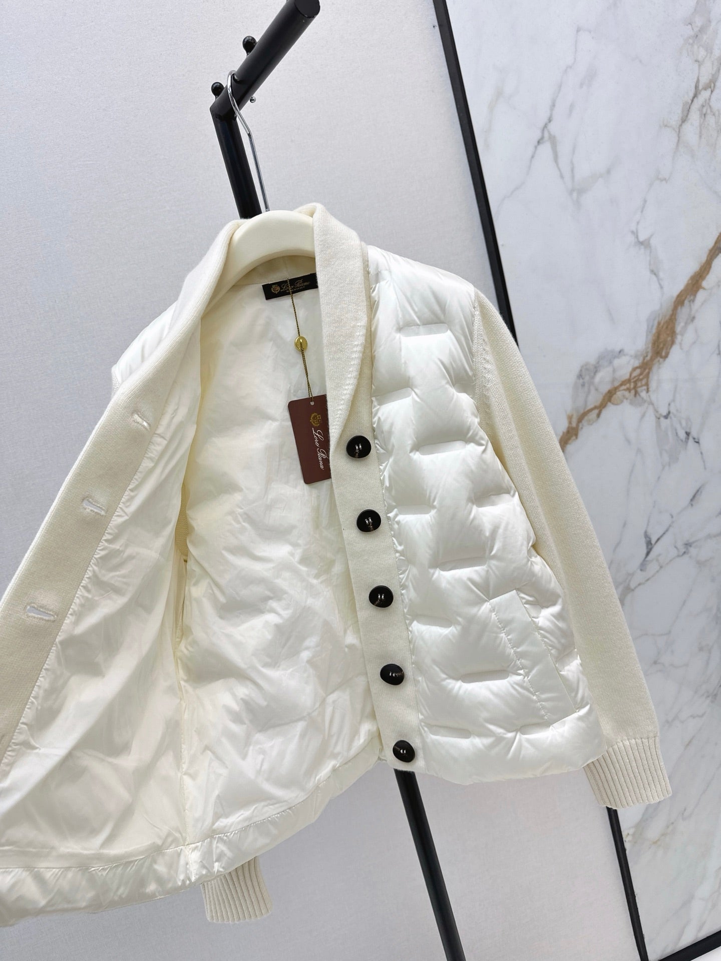 25 New knitted spliced goose down jacket