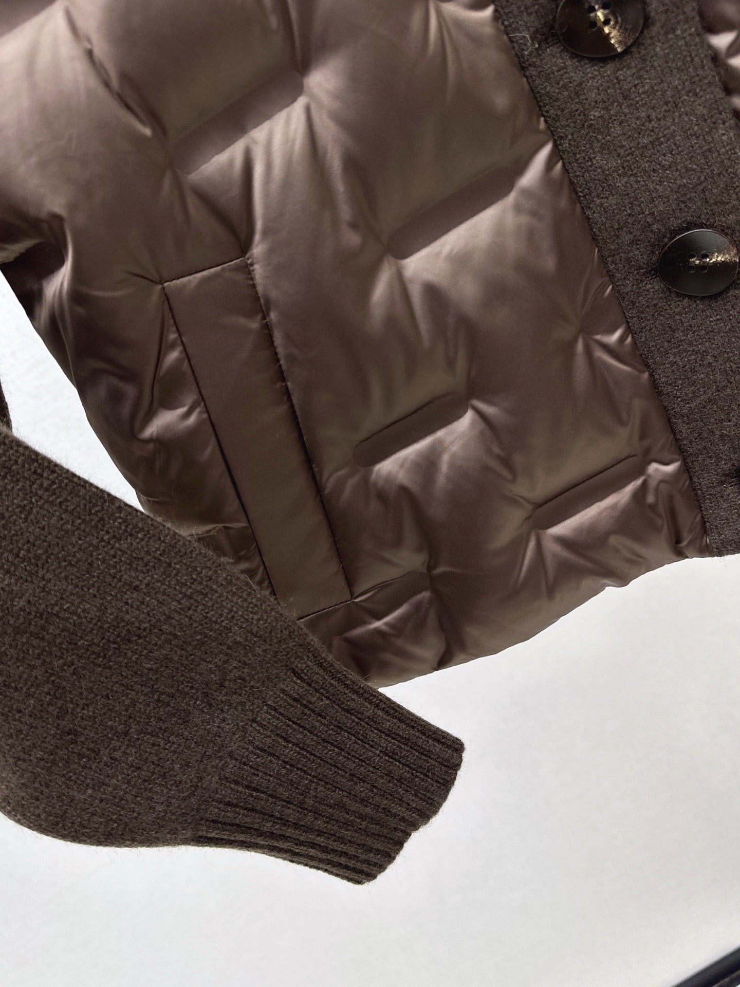 25 New knitted spliced goose down jacket