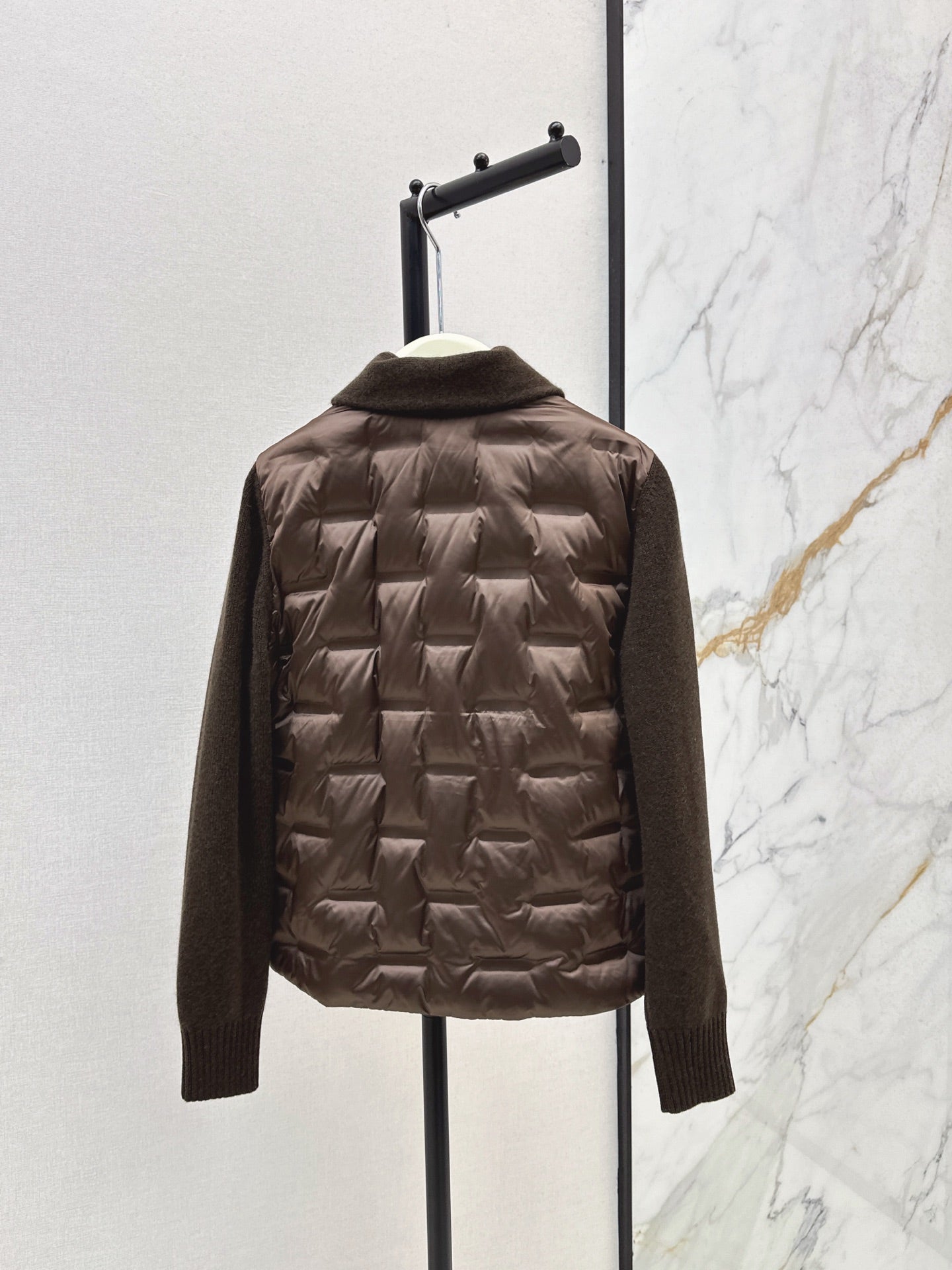 25 New knitted spliced goose down jacket