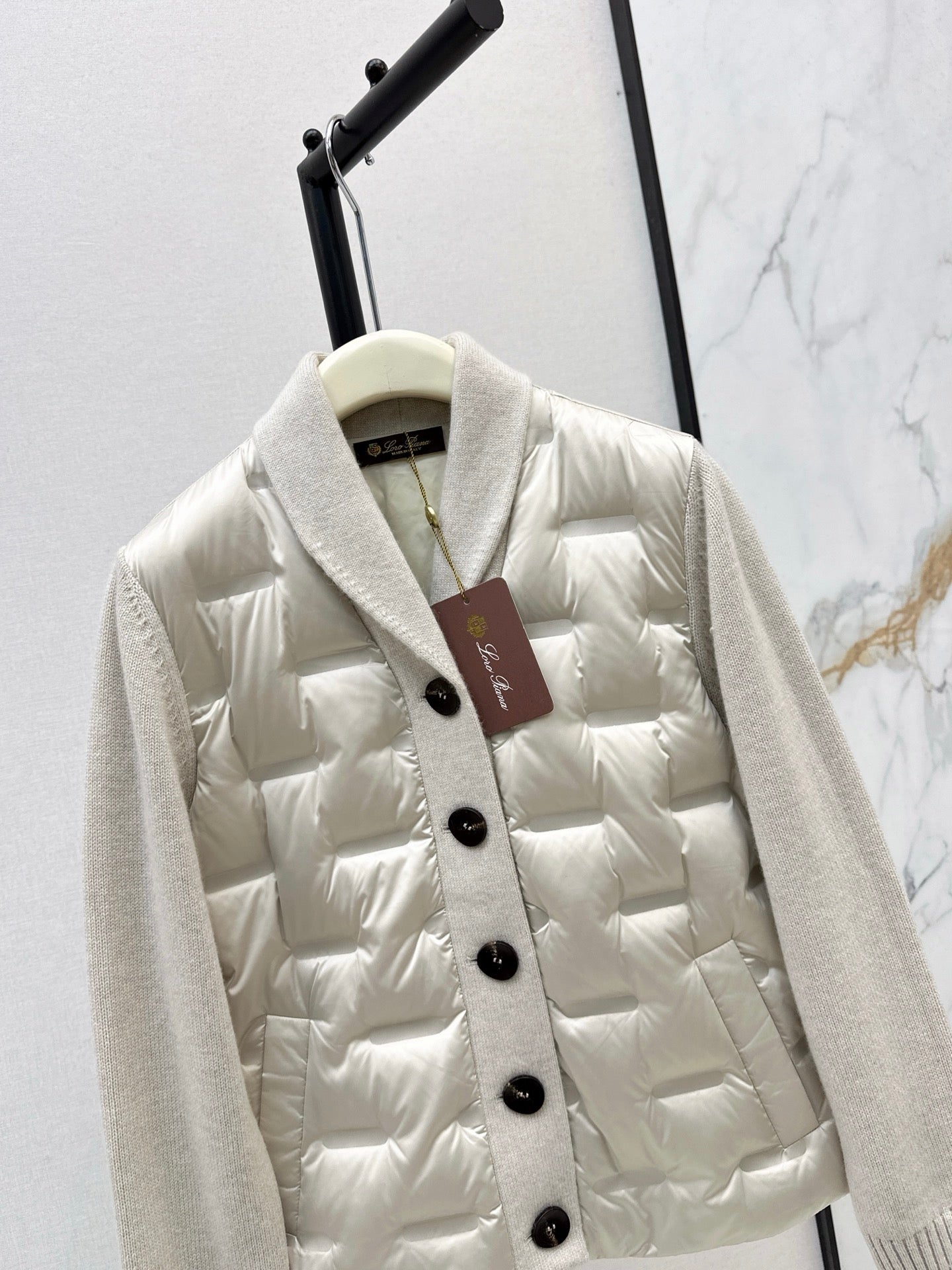 25 New knitted spliced goose down jacket