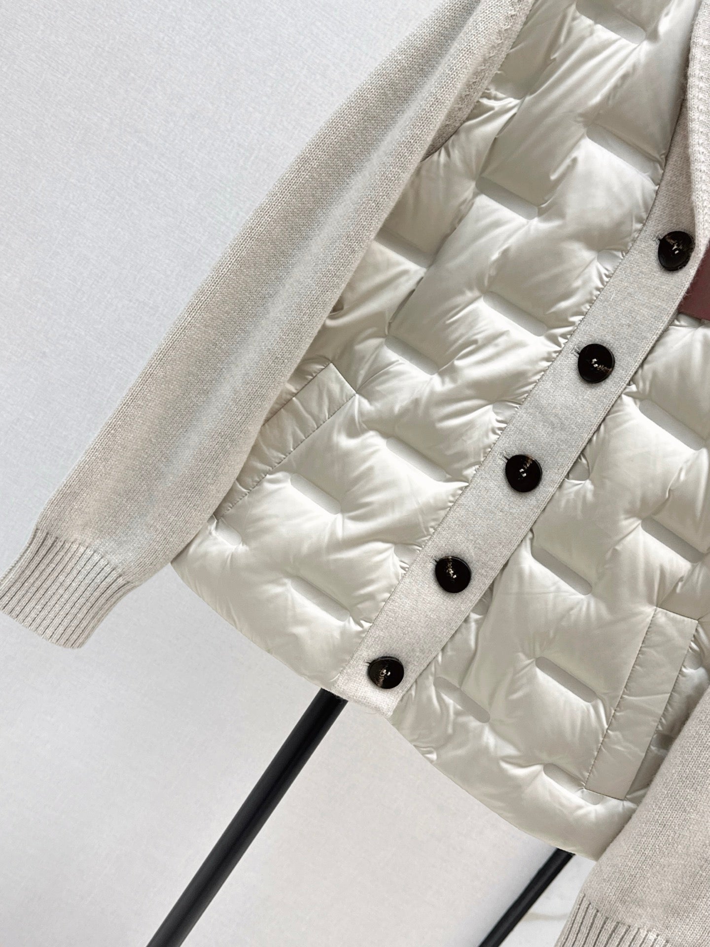 25 New knitted spliced goose down jacket