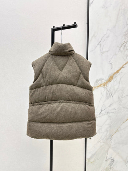 25 New drawstring waistband woolen down vest jacket