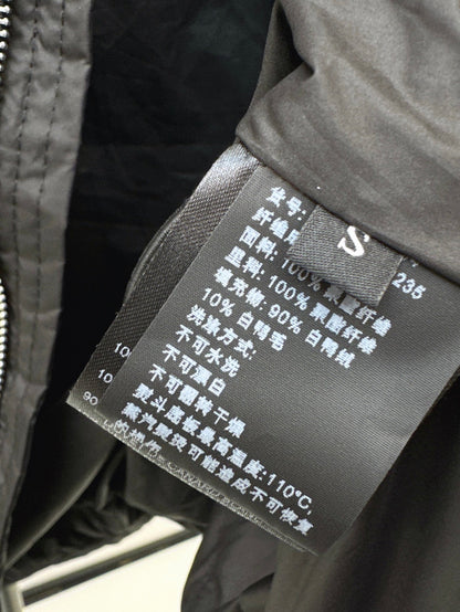 25 New drawstring waistband down vest jacket