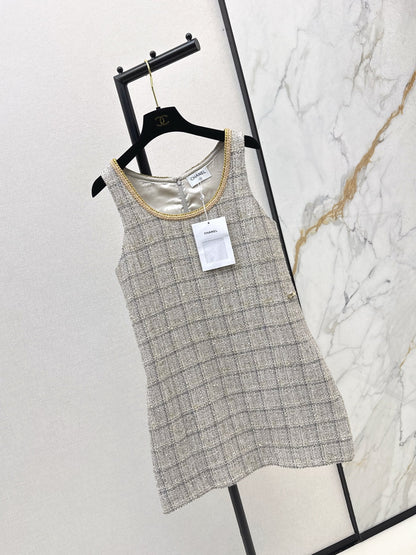 25 New sleeveless woven dress