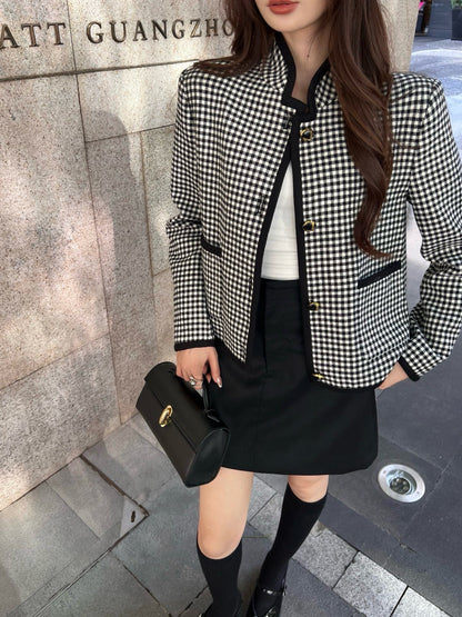 25 Classic stand up collar plaid jacket