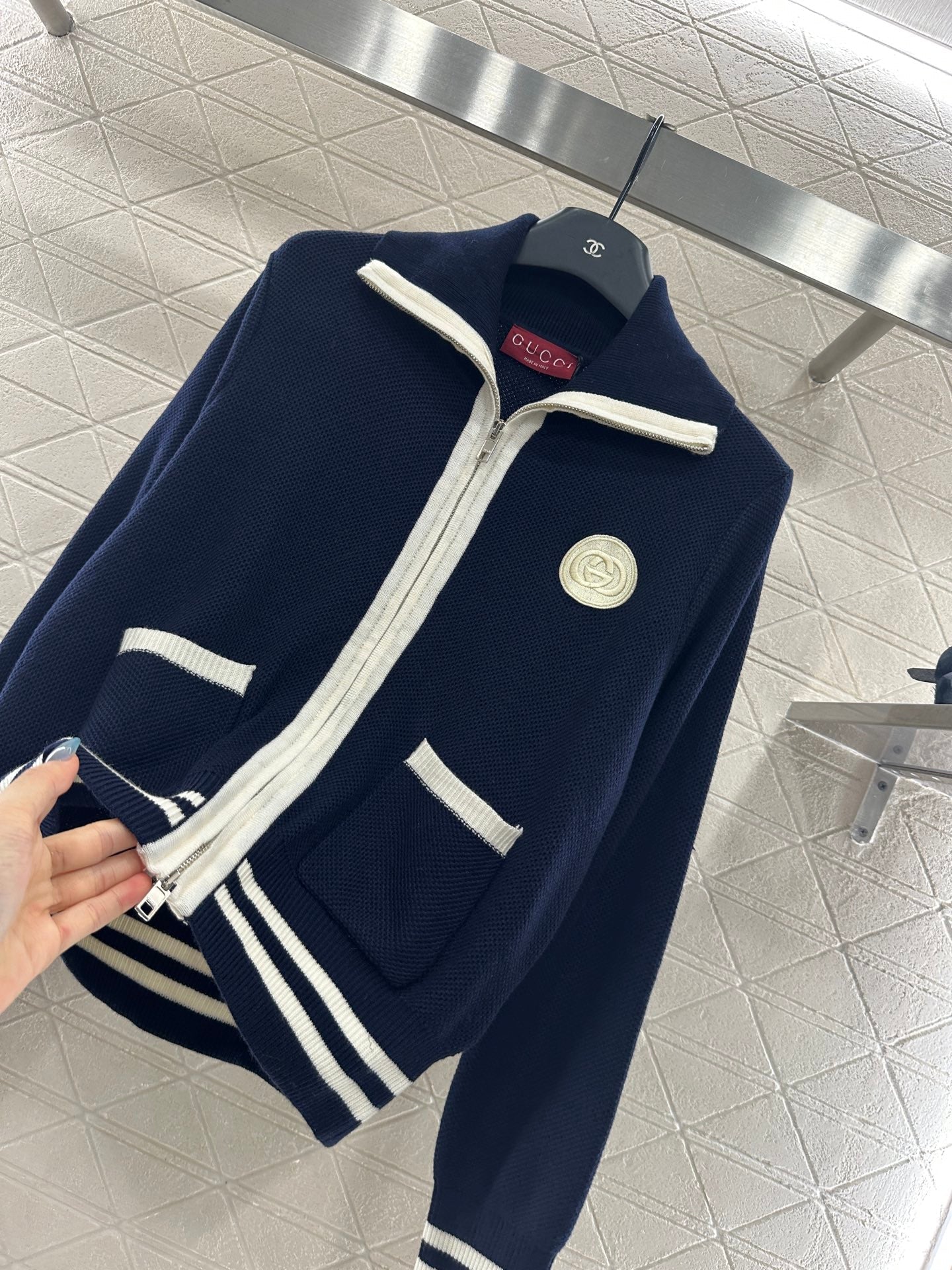 25 Zipper knitted wool cardigan