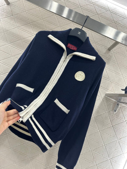 25 Zipper knitted wool cardigan