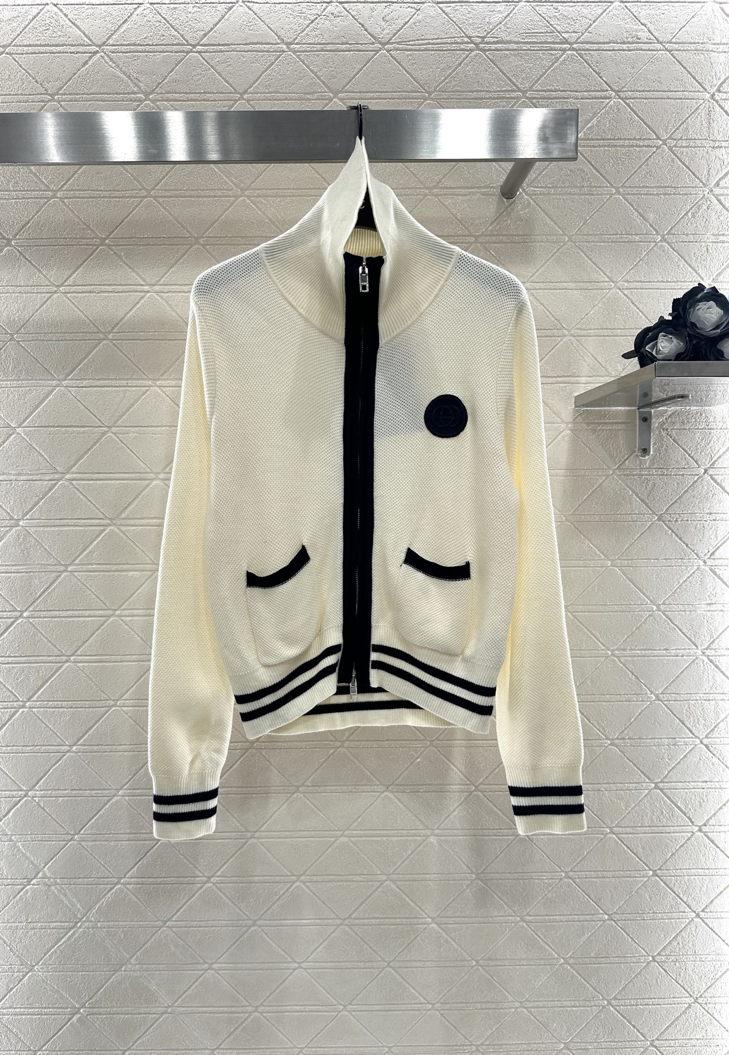 25 Zipper knitted wool cardigan