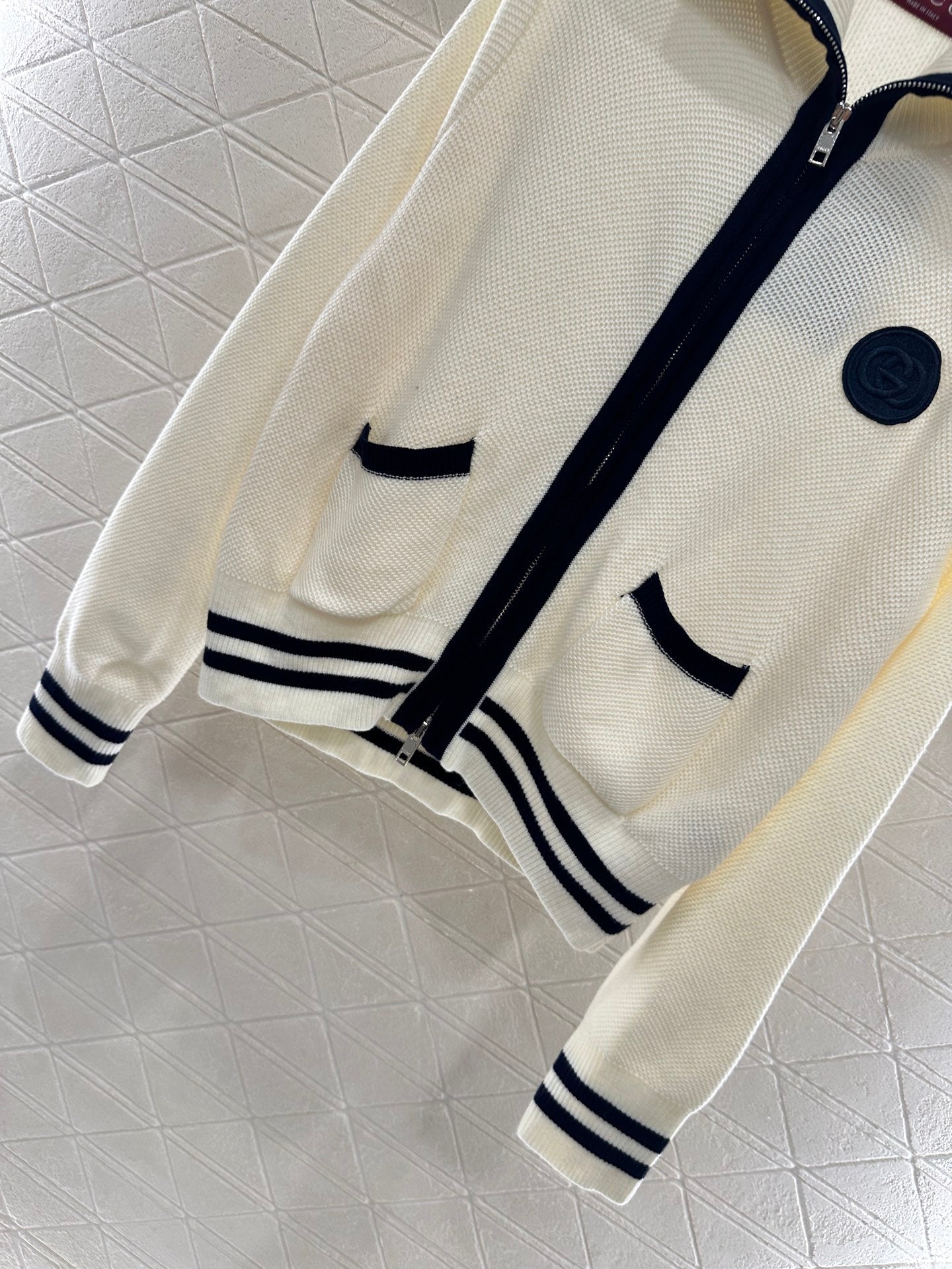 25 Zipper knitted wool cardigan