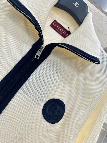 25 Zipper knitted wool cardigan