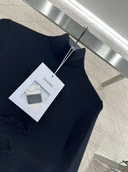 25 Bow tie high neck long sleeved sweater