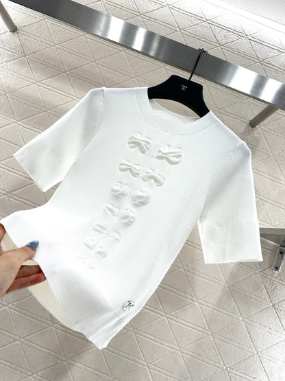 25 Bow tie round neck short sleeved sweater