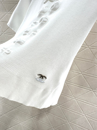 25 Bow tie round neck short sleeved sweater