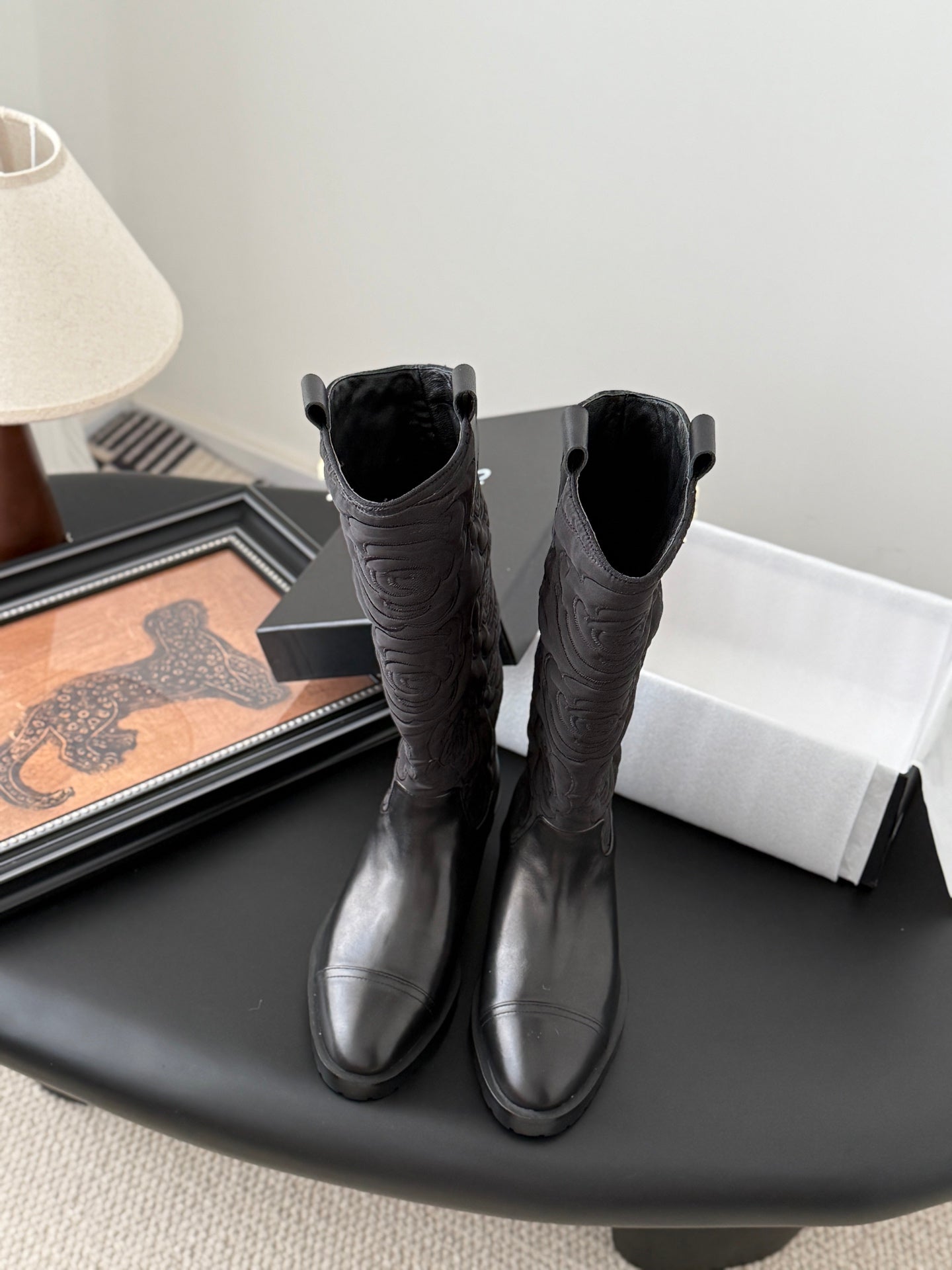 25K new rose-printed biker boots