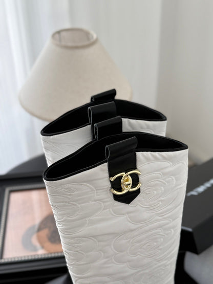 25K new rose-printed biker boots