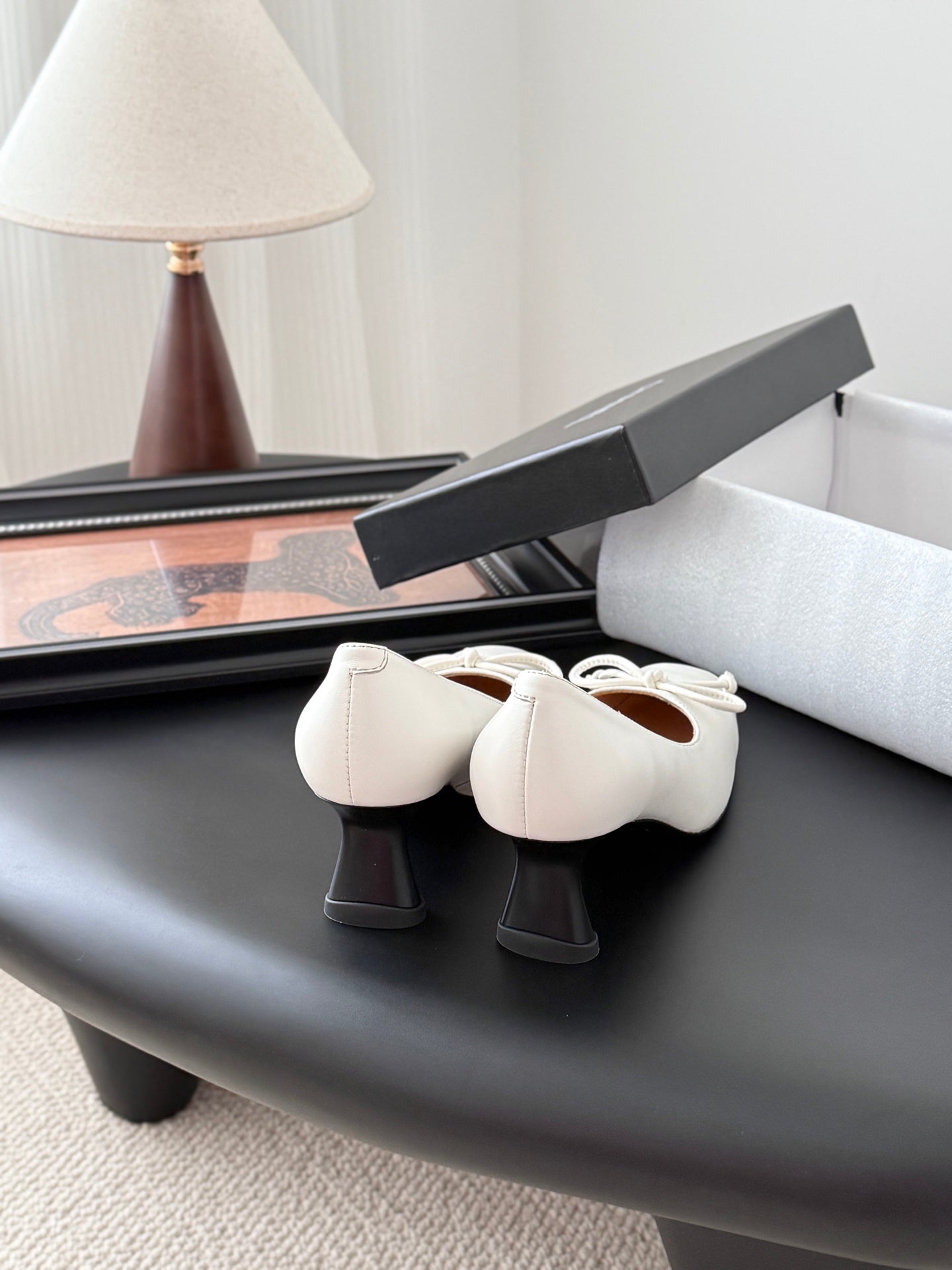 25B Mary Jane high heels