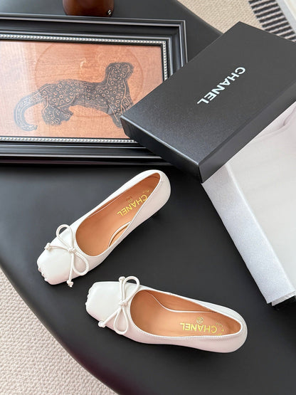 25B Mary Jane high heels