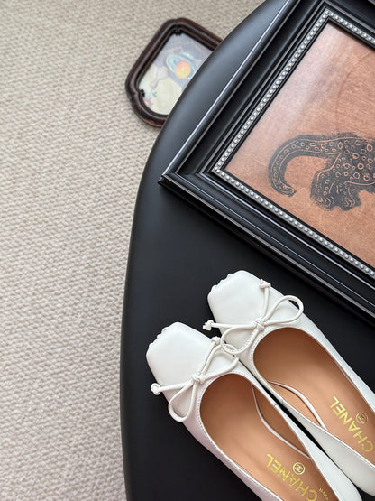 25B Mary Jane high heels