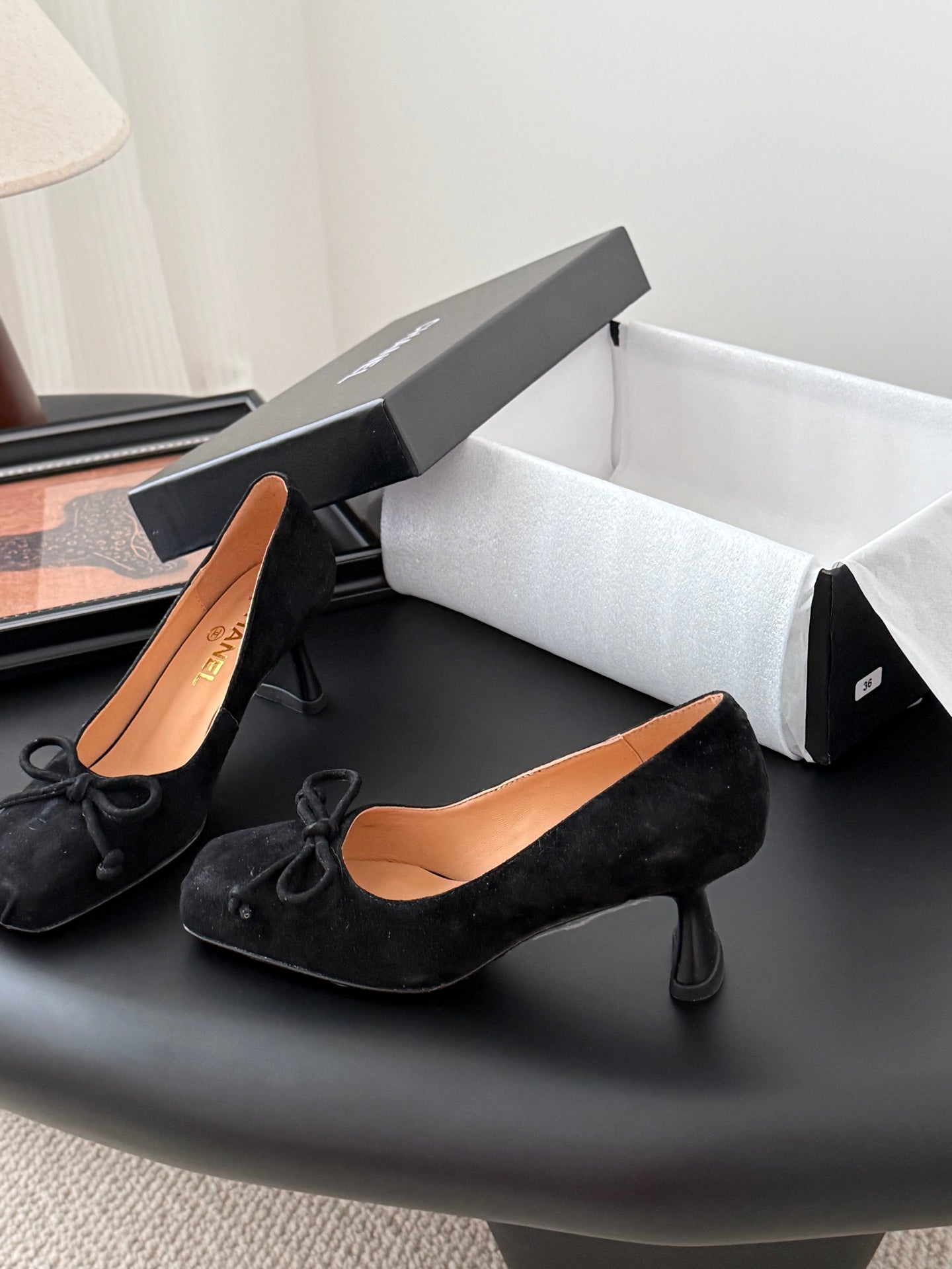 25B Mary Jane high heels