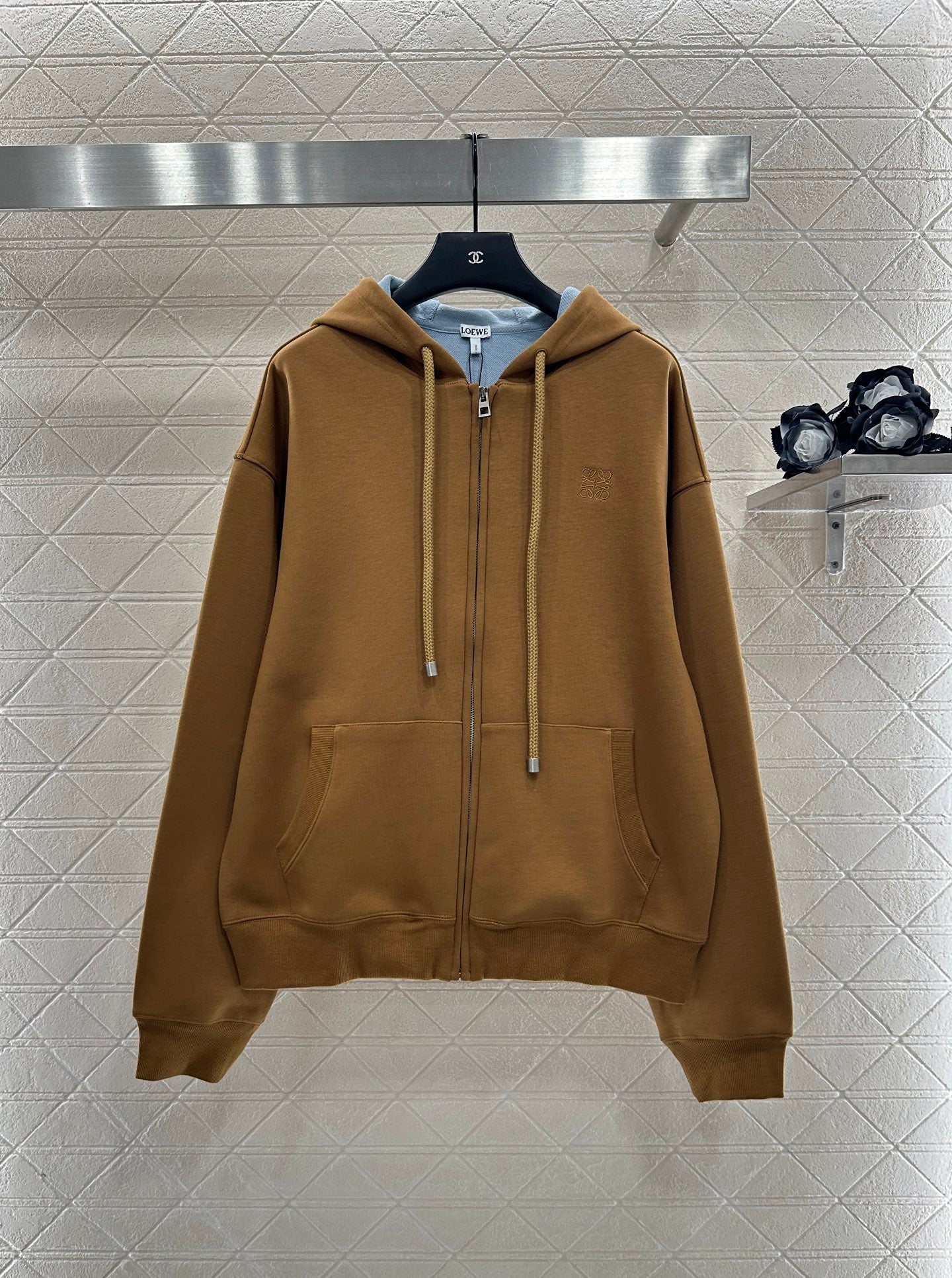 25 Hooded zipper open top drawstring jacket