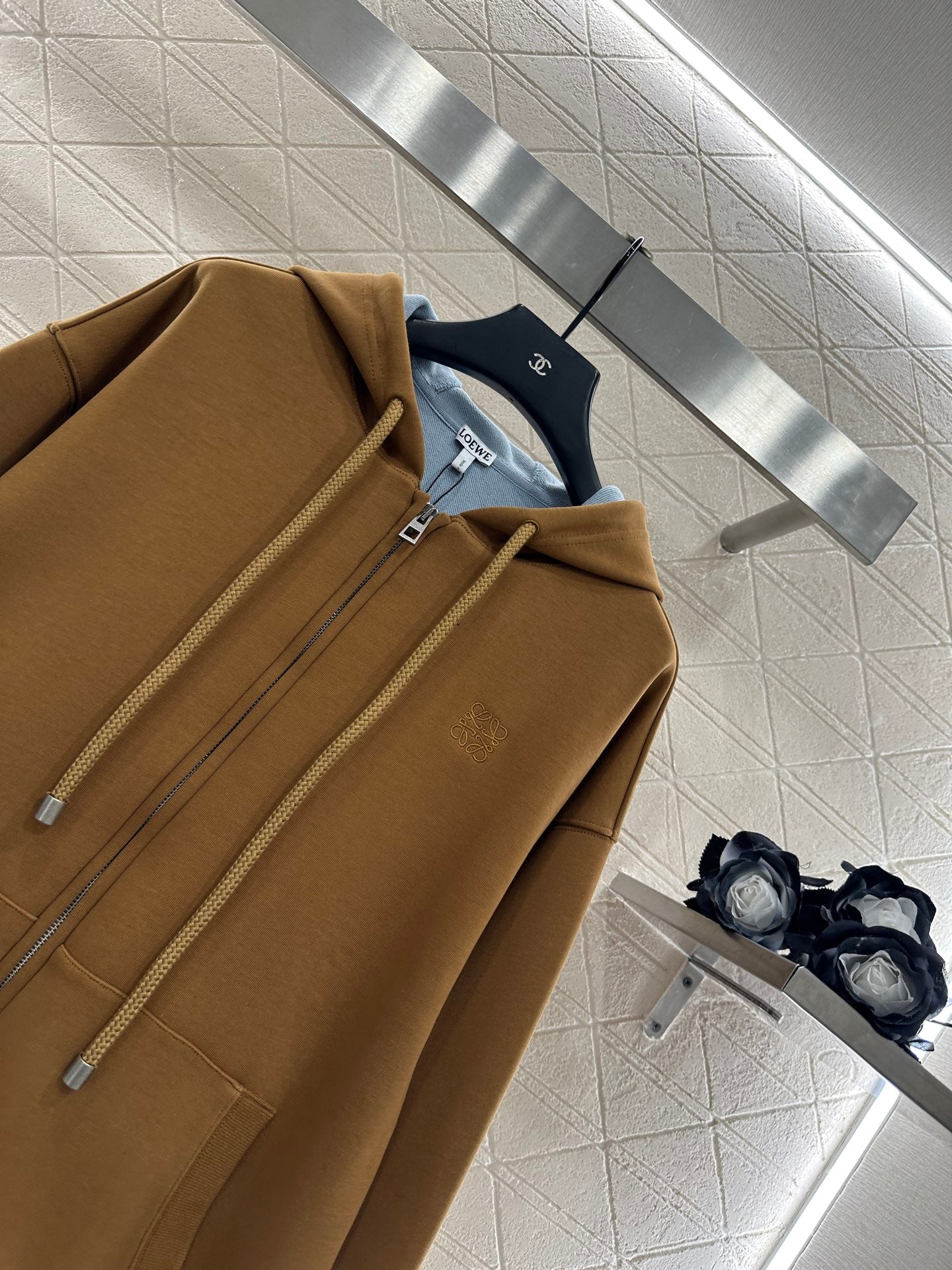 25 Hooded zipper open top drawstring jacket