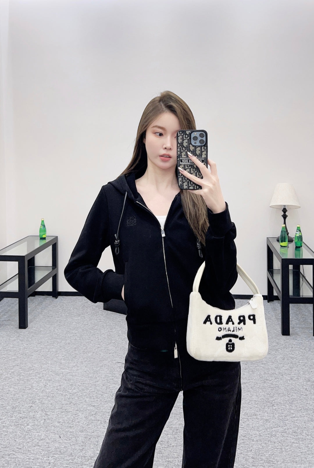 25 Velvet brushed hooded zipper jacket