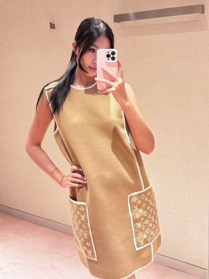 25 Jacquard patchwork pocket vest skirt