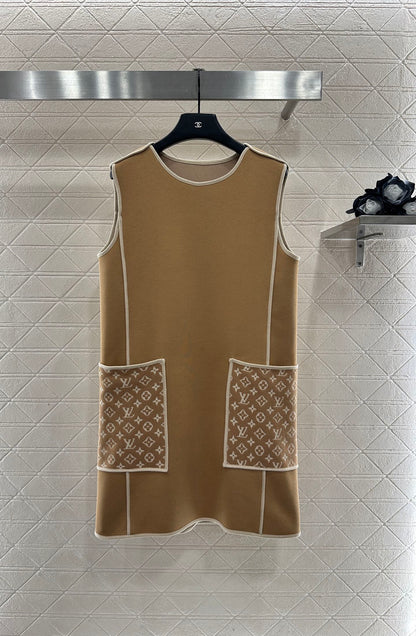 25 Jacquard patchwork pocket vest skirt