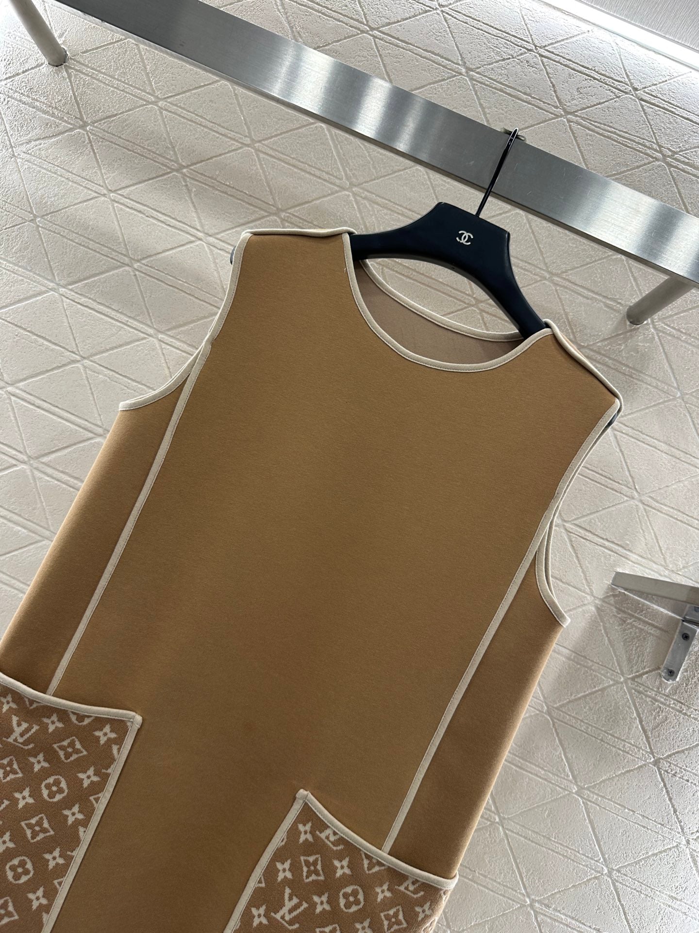 25 Jacquard patchwork pocket vest skirt