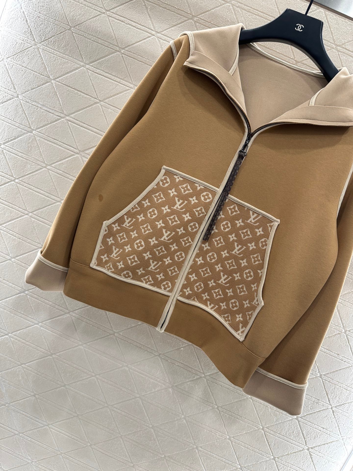 25 Hooded Jacquard Coat Pants Set