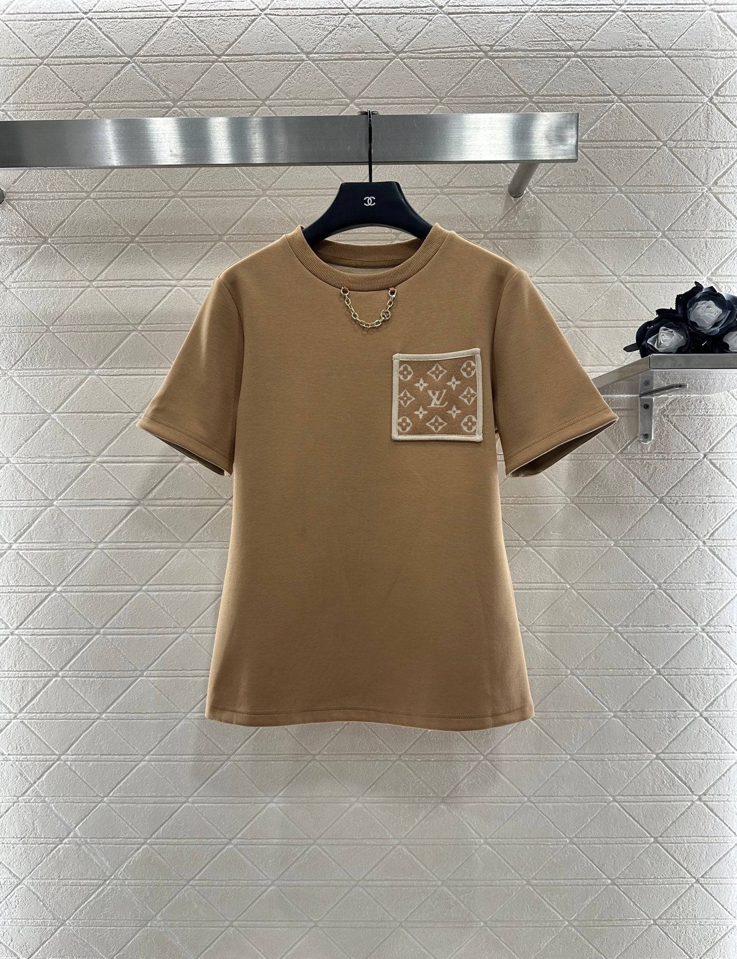 25 Jacquard cotton polyester blend short sleeved shirt  (KHAKI/BLACK)