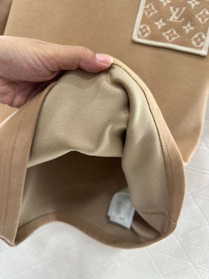 25 Jacquard cotton polyester blend short sleeved shirt  (KHAKI/BLACK)