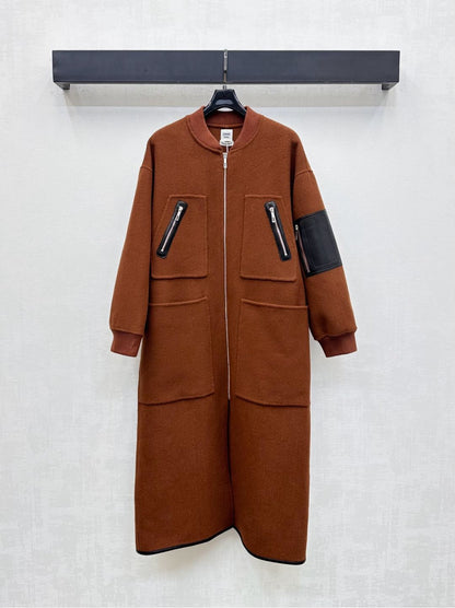 25 Long woolen coat