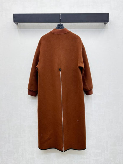 25 Long woolen coat